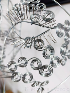 Visage 5 - détail - H.48cm - 10€/mois - 350 €